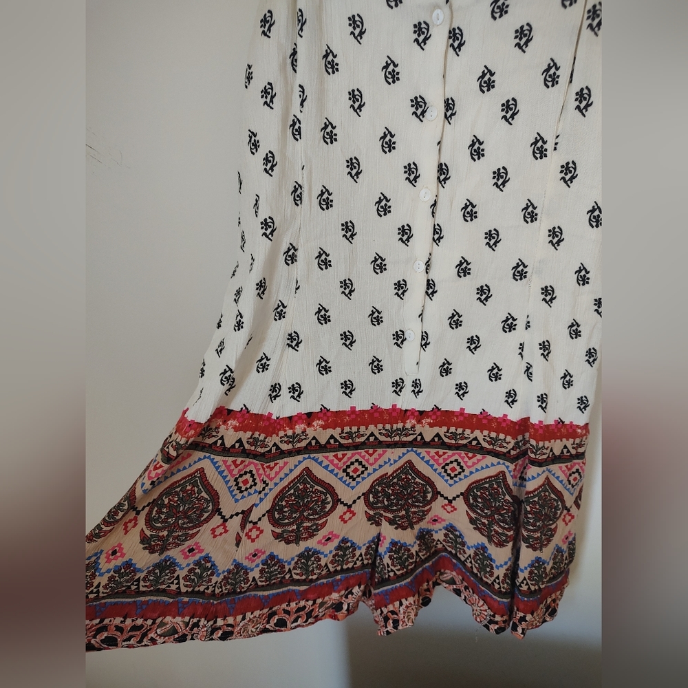 Boho Tank 🤍 - Picture 4 of 5